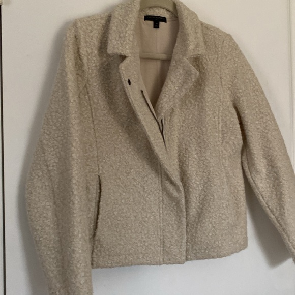 Banana Republic winter white boiled wool jacket, size Medium - Picture 6 of 11